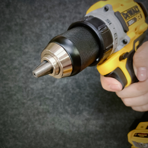 Dewalt DCD806 Máy khoan búa không chổi than 20V